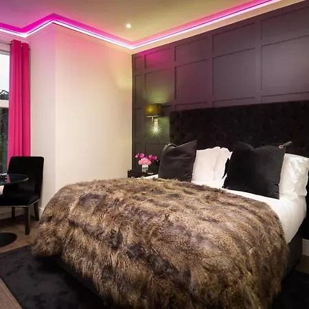 Kotel Lägenhetshotell 5*